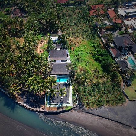 Kutus Kutus Saba Beach Villa Sukawati  Bagian luar foto