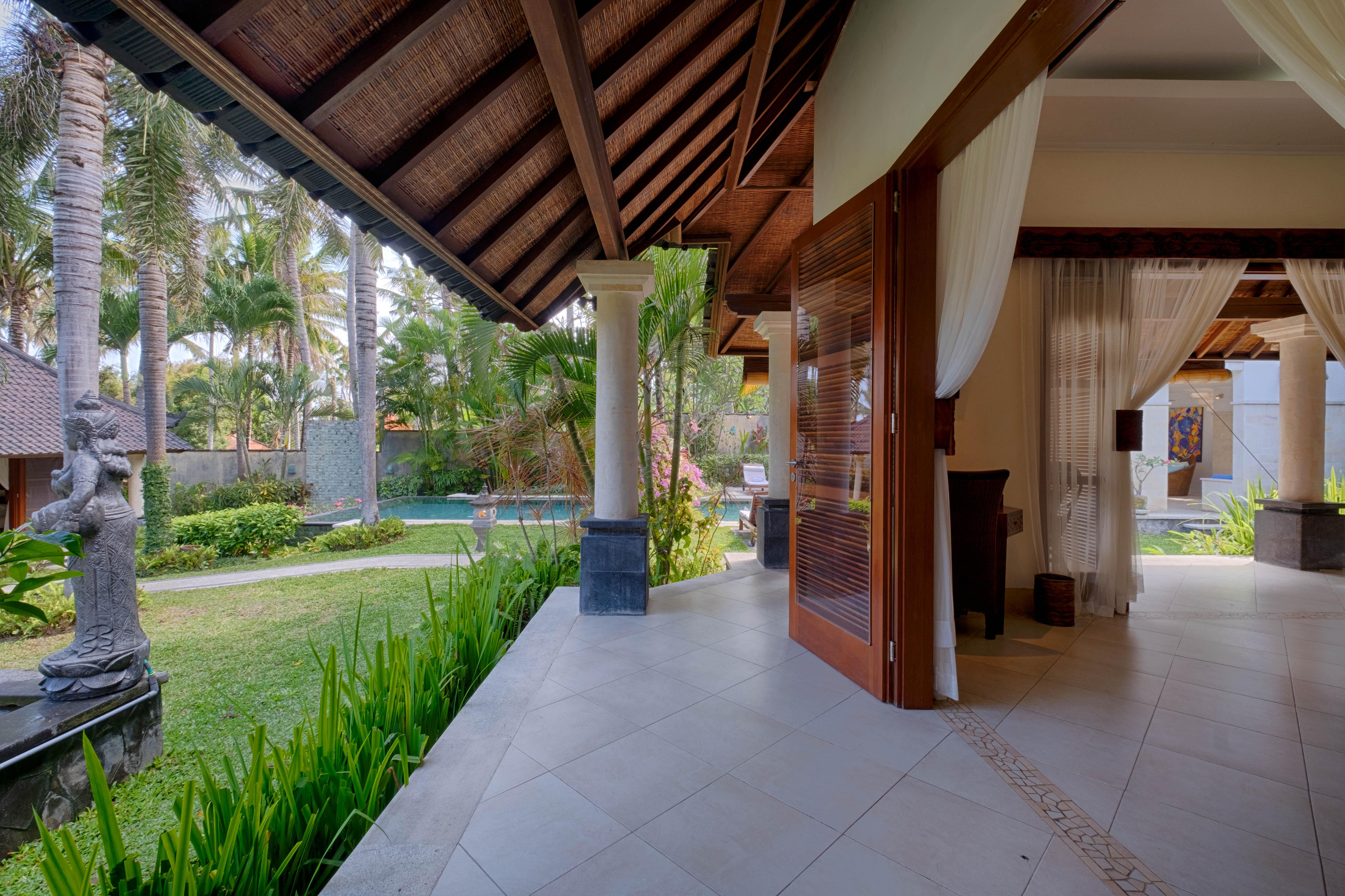 Kutus Kutus Saba Beach Villa Sukawati  Bagian luar foto